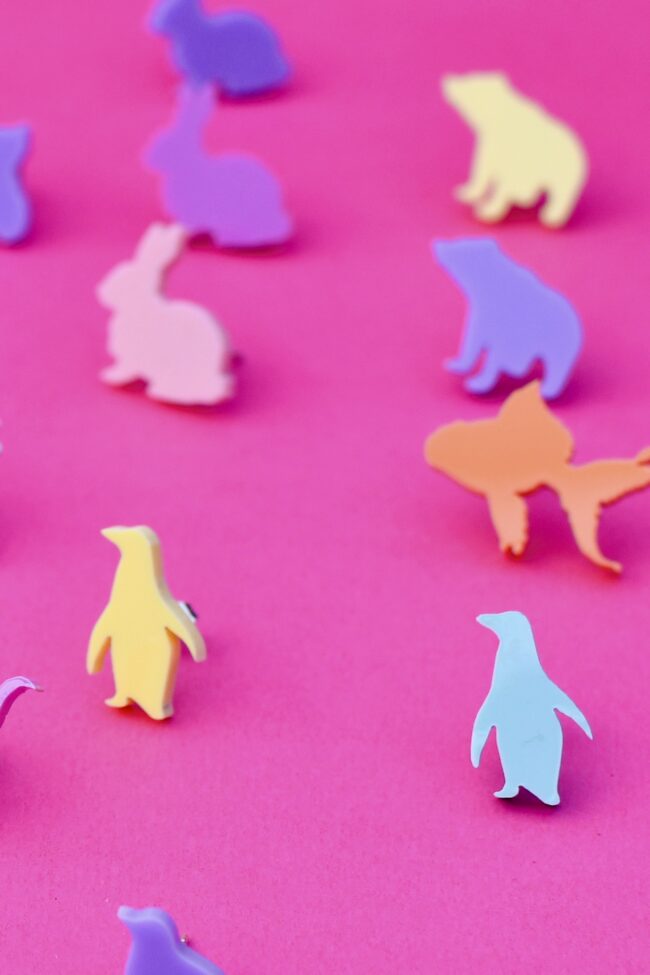 bozan_pingviini_vaaleankeltainen_minttu_nappikorvakorut Bozan Pingviini Pienet Nappikorvakorut titiMadam Jewelry