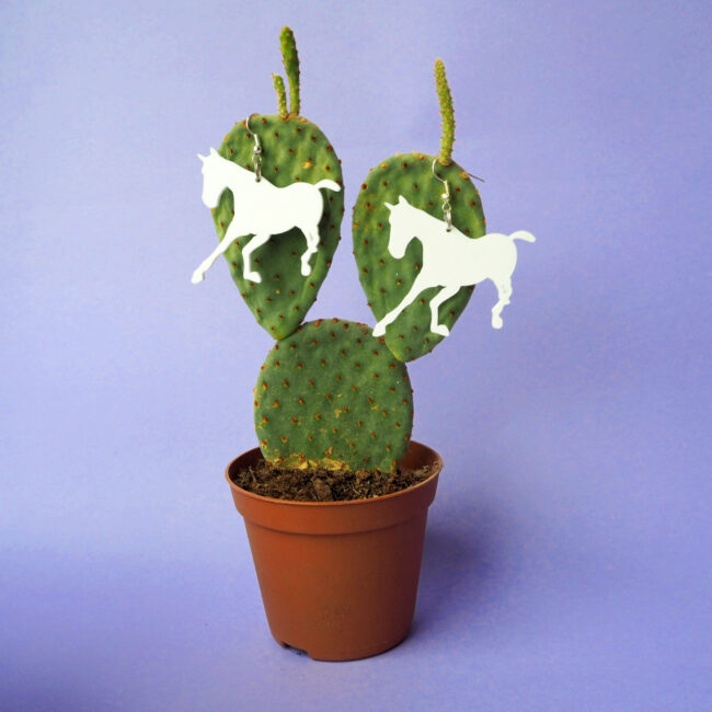 Emma Hevonen Eläin Korvakorut Valkoinen titiMadam Jewelry Emma Hevonen Eläin Korvakorut Valkoinen titiMadam Jewelry