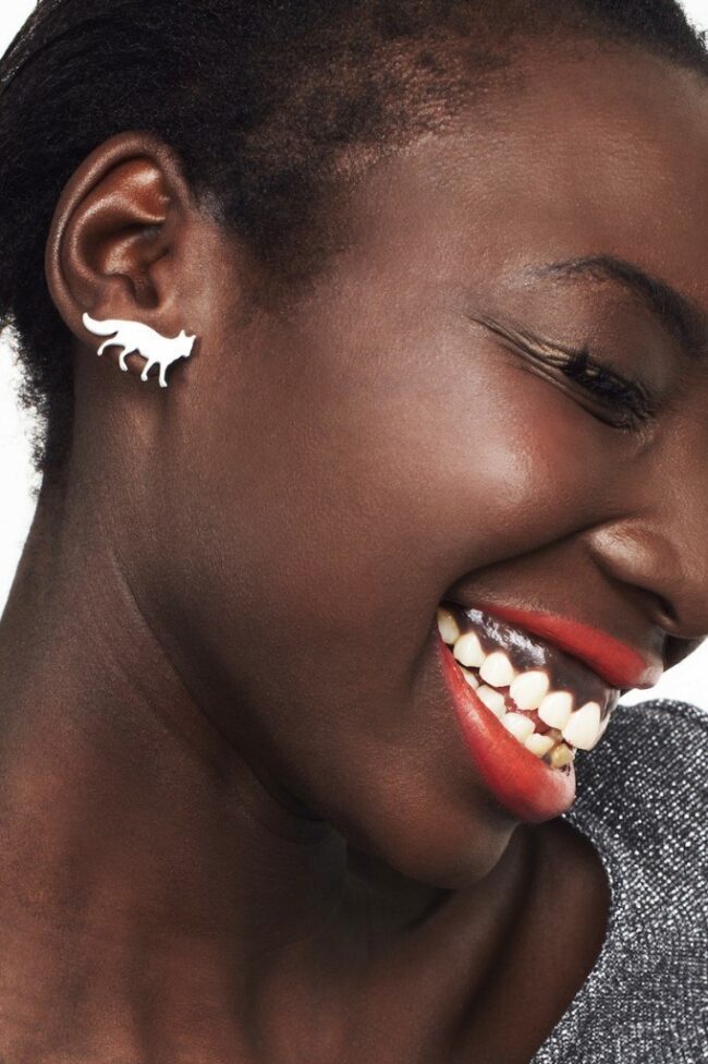 Kettu Nappikorvakorut valkoinen titiMadam Jewelry Kettu Nappikorvakorut valkoinen titiMadam Jewelry