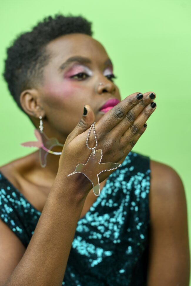 Vilma Kolibri Eläin Kaulakoru Iridescent Iso Palloketju Vilma Kolibri Eläin Kaulakoru Iridescent Iso Palloketju