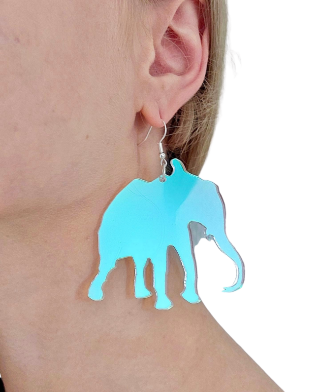 Anton Norsu Isot Korvakorut Iridescent Anton Norsu Isot Korvakorut Iridescent titiMadam Jewelry