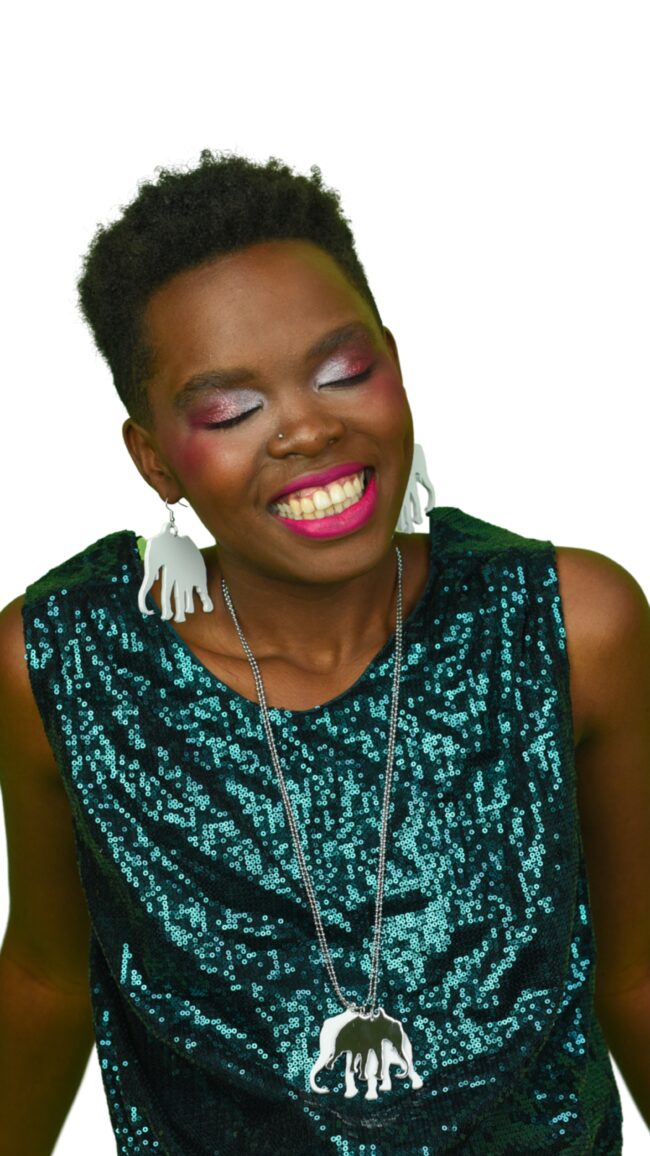 Anton Norsu Isot valkoiset korvakorut titiMadam Jewelry Anton Norsu Isot valkoiset korvakorut titiMadam Jewelry