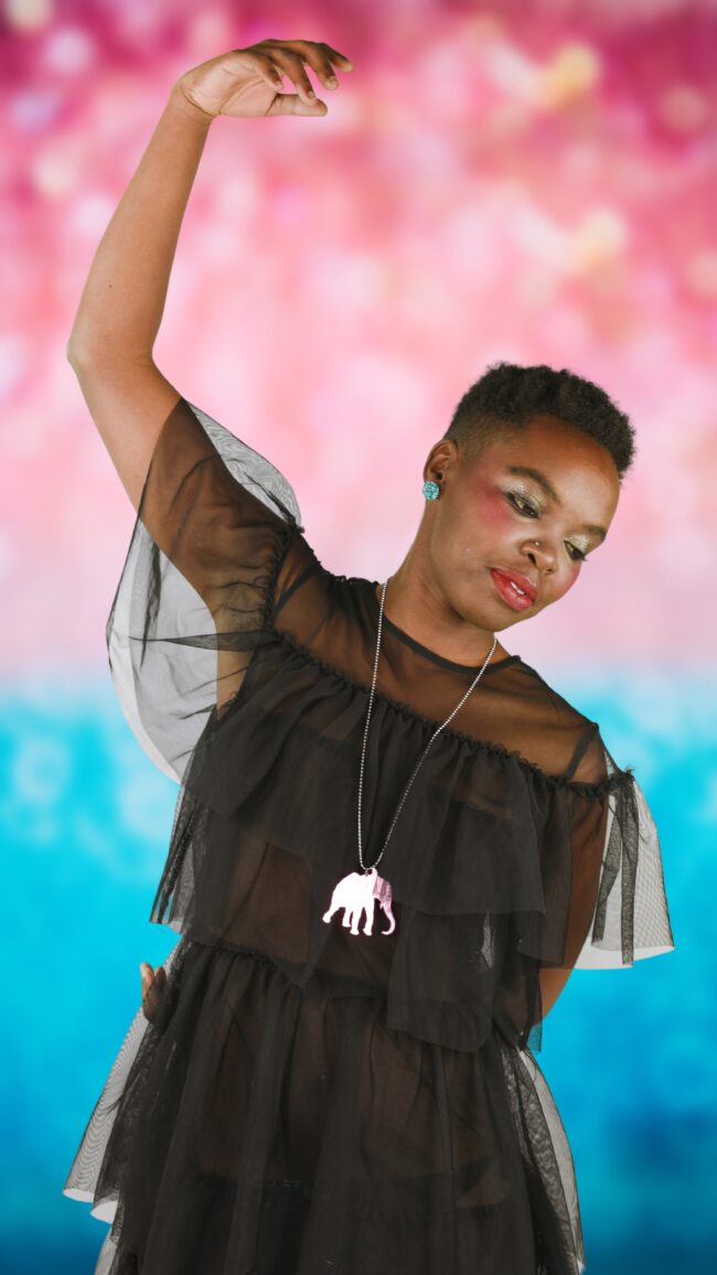 Anton Norsu pieni kaulakoru pinkki peili titiMadam Anton Norsu pieni kaulakoru pinkki peili titiMadam