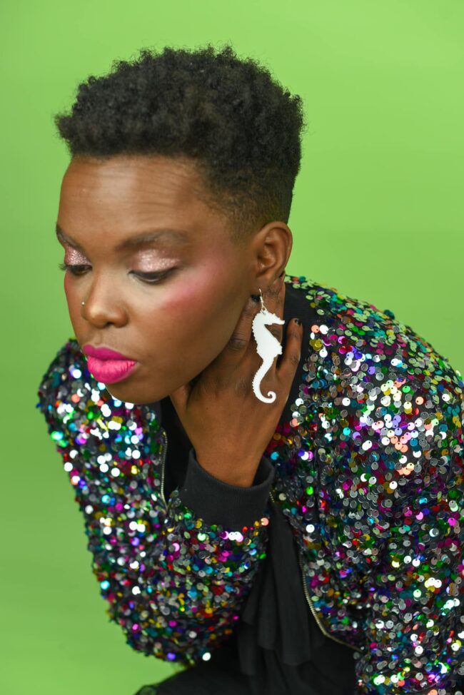 Sara Merihevonen Valkoiset isot Eläin Korvakorut titiMadam Jewelry Sara Merihevonen Valkoiset isot Eläin Korvakorut titiMadam Jewelry