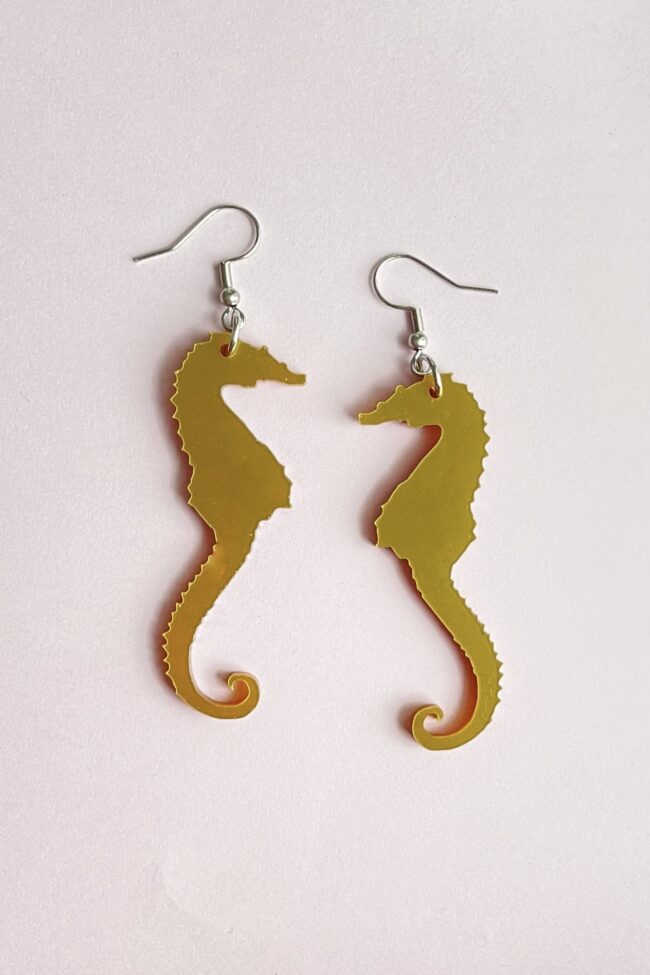 Sara Merihevonen Mattakulta Eläinaiheiset Korvakorut titiMadam Jewelry Sara Merihevonen Mattakulta Eläinaiheiset Korvakorut titiMadam Jewelry