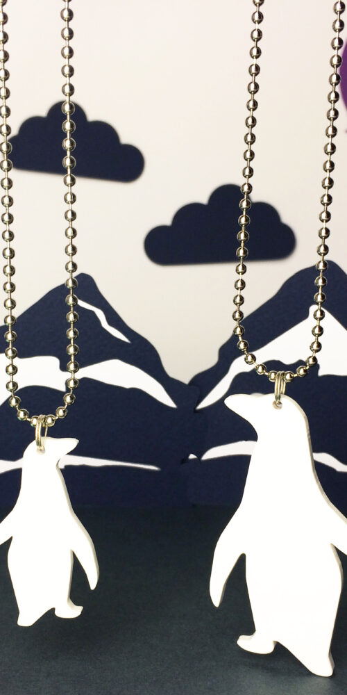 Bozan Pingviini Valkoinen Kaulakoru Kaksi Kokoa