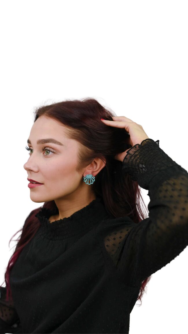 Pienet glitter simpukka jade nappikorvakorut titiMadam Pienet glitter simpukka jade nappikorvakorut titiMadam