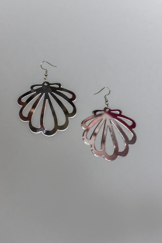 Isot Hopeiset Simpukka Korvakorut titiMadam Isot Hopeiset Simpukka Korvakorut titiMadam