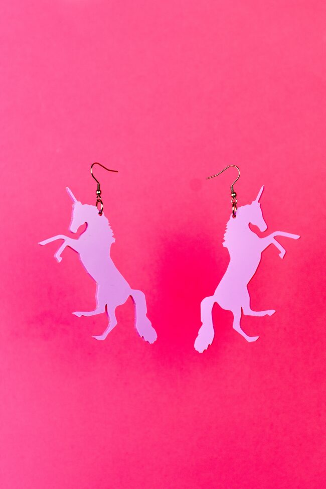 yksisarvinen-korvakorut-iso-purkkapinkki Yaseed Yksisarvinen Isot Korvakorut titiMadam Jewelry