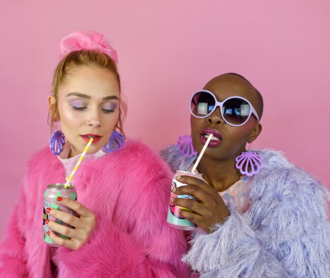 simpukka-korvakorut-purkkapinkki-laventeli-malli simpukka-korvakorut-purkkapinkki-laventeli-malli