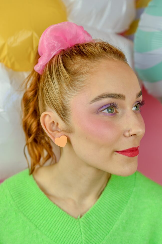 sydän-nappikorvakorut-persikka-pastelli sydän-nappikorvakorut-persikka-pastelli