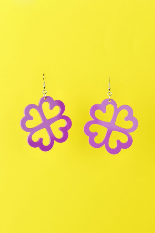 onnenapila-purkkapinkki-korvakorut-koukku onnenapila-purkkapinkki-korvakorut-koukku