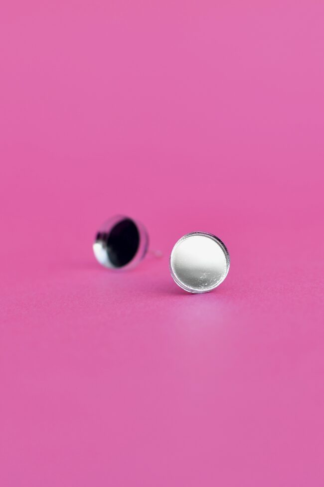 pyöreät.nappikorvakorut.hopeapeili.superpieni pyöreät.nappikorvakorut.hopeapeili.superpieni