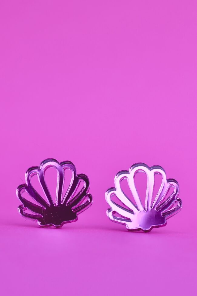 simpukka.nappikorvakorut.pinkkipeili simpukka.nappikorvakorut.pinkkipeili