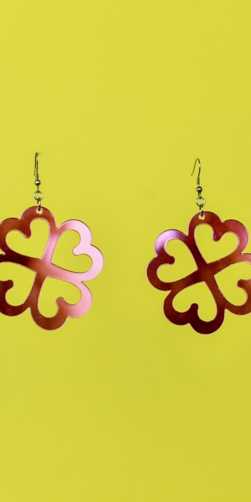 Onnenapila korvakorut pinkki peili sävyssä titiMadam Jewelry