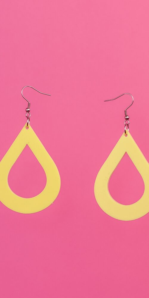 pisara korvakorut vaaleankeltainen titiMadam