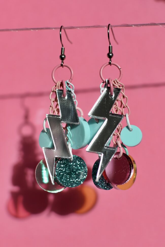 DOP LIGHTNING Moniosaiset Moniväriset Isot Korvakorut Cute titiMadam Jewelry DOP LIGHTNING Moniosaiset Moniväriset Isot Korvakorut Cute titiMadam Jewelry