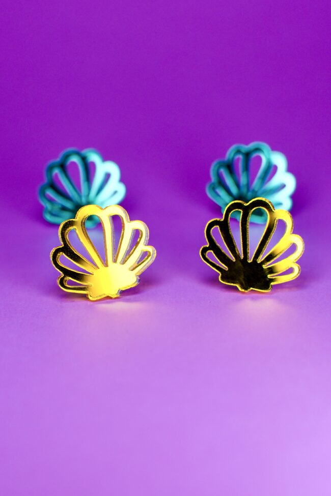 Ihanimmat Nappikorvakorut löydät titiMadam Jewelry valikoimasta! Ihanimmat Nappikorvakorut löydät titiMadam Jewelry valikoimasta!