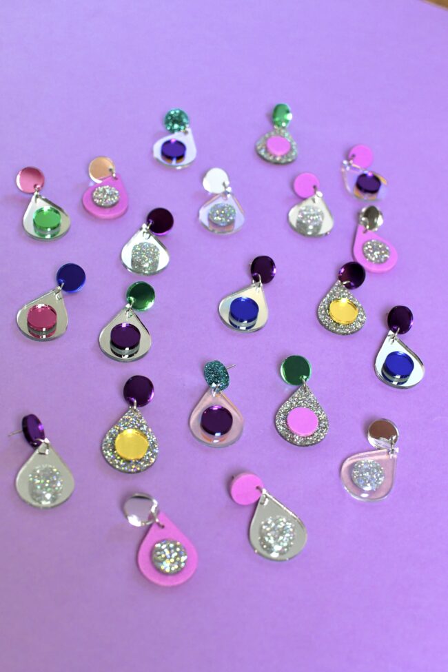 Moniväriset kauniit DOPPY glitter korvakorut useassa värissä titiMadam DOPPY Ihanat Moniväriset Korvakorut titiMadam Jewelry