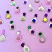 Juhlavat värikkäät pienet kotimaiset korvakorut titiMadam Jewelry verkkokaupasta!