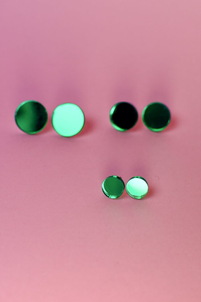 Super Pieni Vihreä Nappikorvakoru titiMadam Jewelry Super Pieni Vihreä Nappikorvakoru titiMadam Jewelry