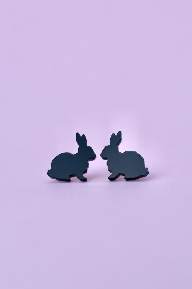 Pauliina Pupu Pienet eläin nappikorvakorut musta titiMadam Pauliina Pupu Pienet eläin nappikorvakorut musta titiMadam