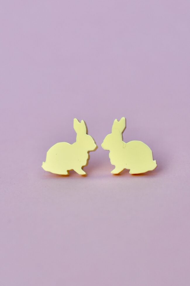 Pauliina Pupu Pienet eläin nappikorvakorut vaaleankeltainen titiMadam Pauliina Pupu Pienet eläin nappikorvakorut vaaleankeltainen titiMadam