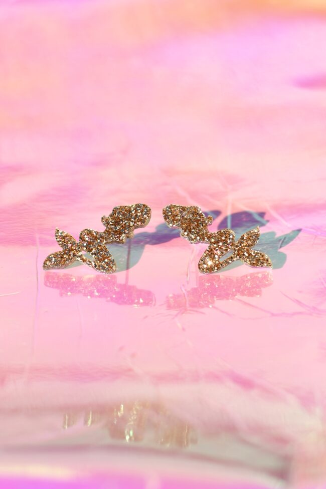 Glitter Merenneito Nappikorvakorut kults titiMadam Glitter Merenneito Nappikorvakorut kults titiMadam