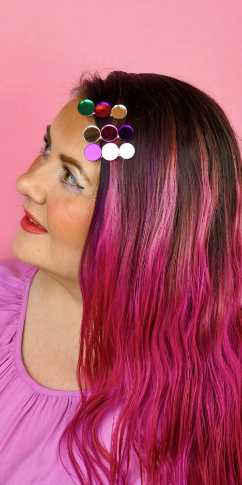 Upeat moniväriset DOPPY -pinnit titiMadam Jewelry verkkokaupasta!