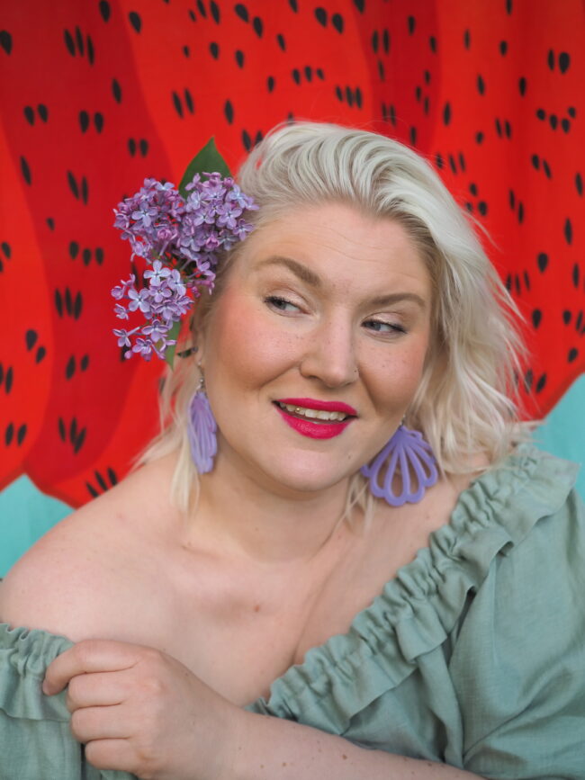 Isot laventelit Simpukka korvakorut titiMadam Isot laventelit Simpukka korvakorut titiMadam