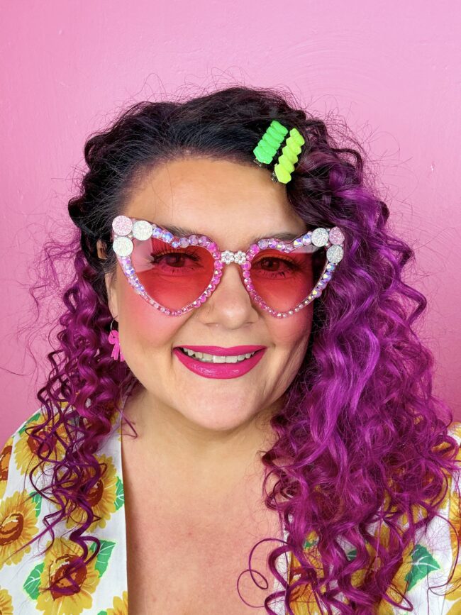 Sydämen malliset vaaleanpunaiset timanttiaurinkolasit titiMadam Sydämen malliset vaaleanpunaiset timanttiaurinkolasit titiMadam