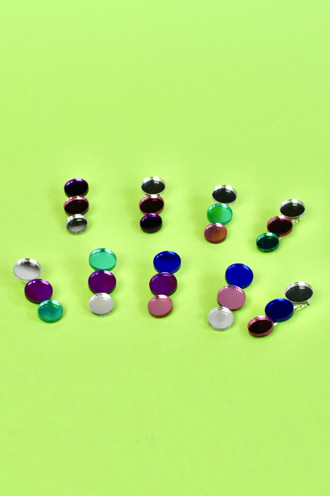 Monivärinen DOPPY pinni pyöreä titiMadam Monivärinen DOPPY pinni pyöreä titiMadam