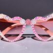 Vaaaleanpunaiset sydämen muotoiset aurinkolasit timantti ja kukka koristeilla titiMadam Jewelry