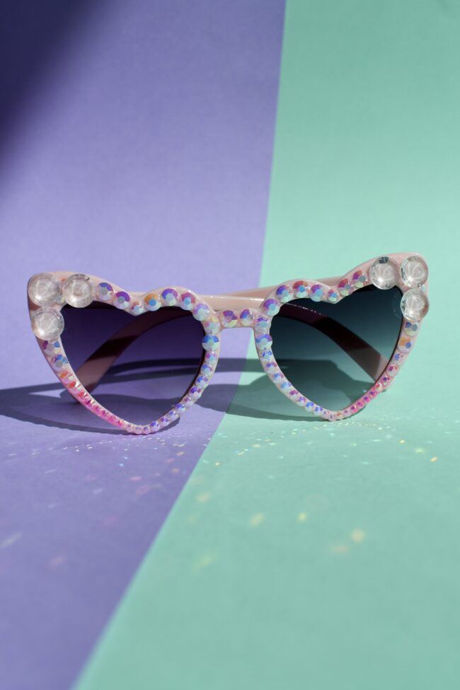 Vaaleanpunaiset sydämen muotoiset timantti aurinkolasit titiMadam Jewelry 11 Vaaleanpunaiset sydämen muotoiset timantti aurinkolasit titiMadam Jewelry 11