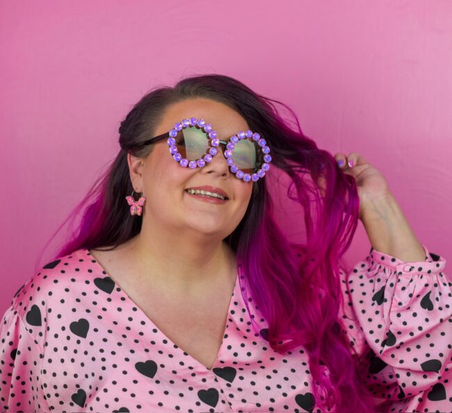 Pyöreät isot ruskeat laventelit timantti aurinkolasit titiMadam Jewelry Pyöreät isot ruskeat laventelit timantti aurinkolasit titiMadam Jewelry