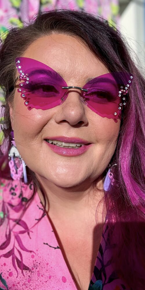 Perhosen malliset aurinkolasit timanttikoristeilla magenta titiMadam Jewelry