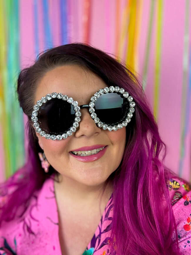 Pyöreät isot mustat timantti aurinkolasit titiMadam Jewelry Pyöreät isot mustat timantti aurinkolasit titiMadam Jewelry