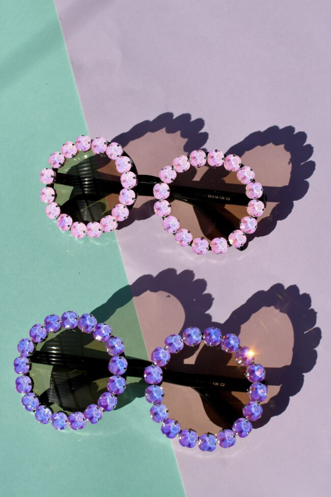 Upeat pyöreät timantti autinkolasit laventeli vaaleanpunainen titiMadam Jewelry Upeat pyöreät timantti aurinkolasit laventeli vaaleanpunainen titiMadam Jewelry