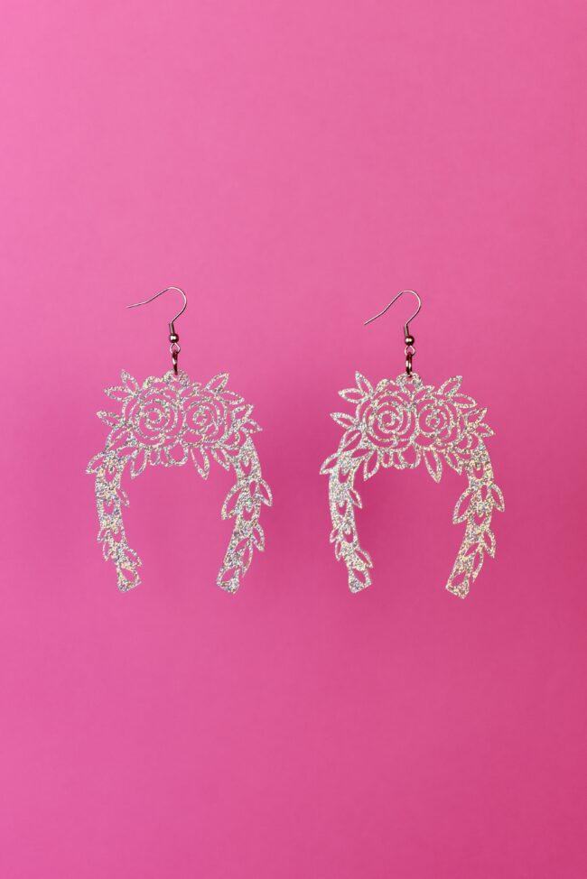 Isot Glitter Statement Onnenkenkä korvakorut titiMadam Isot Glitter Statement Onnenkenkä korvakorut titiMadam