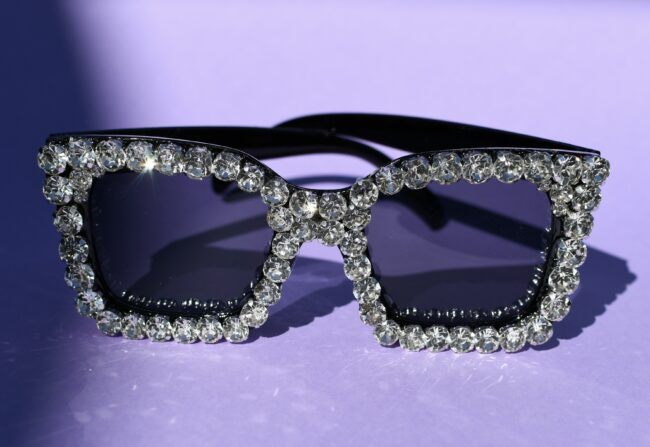 Mustat Timantti Aurinkolasit titiMadam Jewelry Mustat Timantti Aurinkolasit titiMadam Jewelry