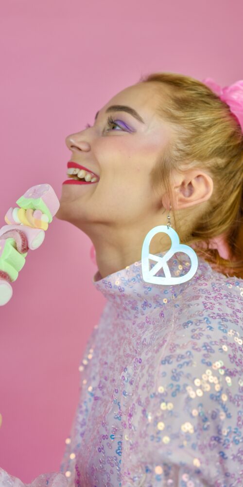 Peace Korvakorut iridescent titiMadam Jewelry