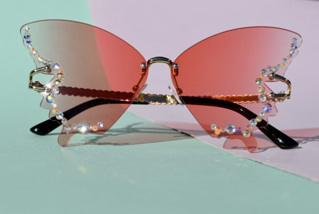 Perhosen Malliset Vaaleanpunaiset Isot Timantti Aurinkolasit titiMadam Jewelry Perhosen Malliset Vaaleanpunaiset Isot Timantti Aurinkolasit titiMadam Jewelry