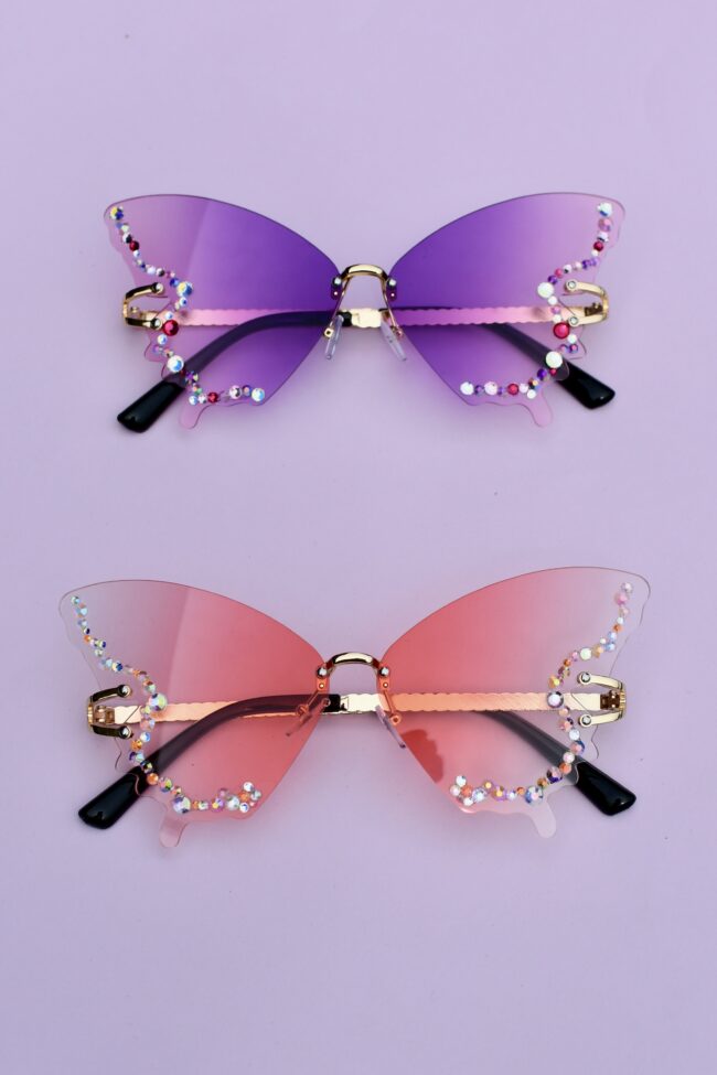 Timanttikoristeiset perhosen muotoiset aurinkolasit iukuväri titiMadam Timanttikoristeiset perhosen muotoiset aurinkolasit iukuväri titiMadam