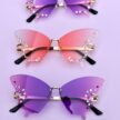 Timanttikoristeiset perhosen muotoiset aurinkolasit värilliset liukuväri titiMadam