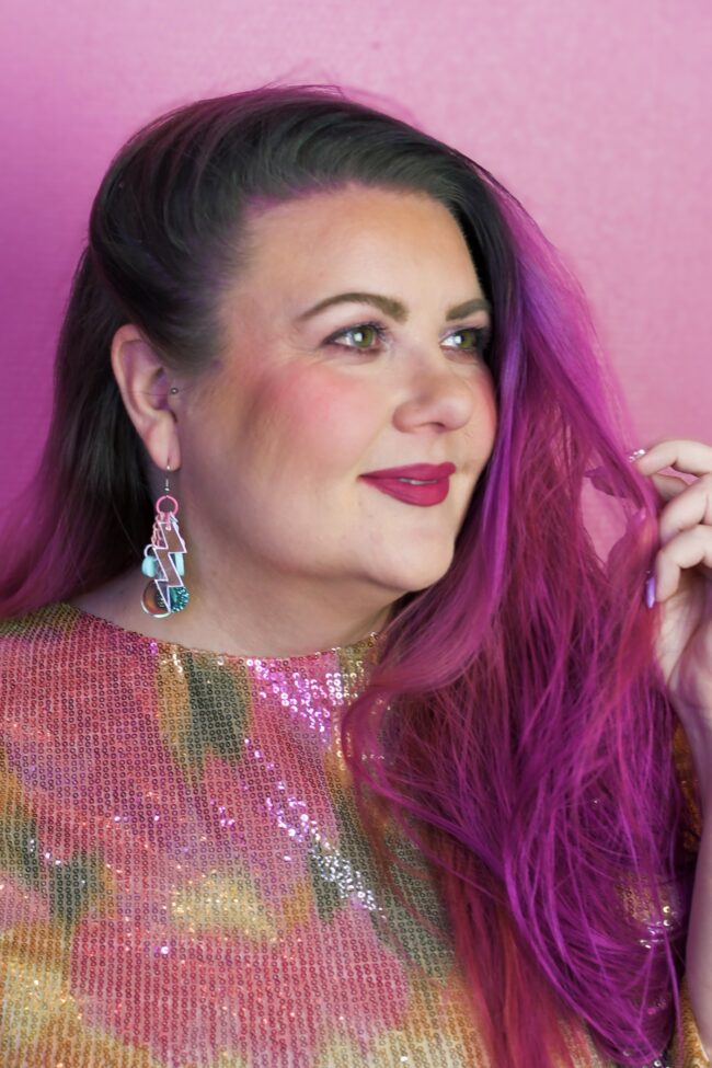 DOP Lightning moniväriset näyttävät korvakorut titiMadam Jewelry DOP Lightning moniväriset näyttävät korvakorut titiMadam Jewelry