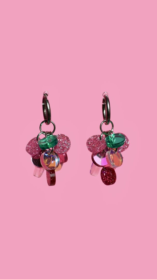 DOP Grpae Moniväriset moniosaiset glitterkorvakorut summer titiMadam DOP Grpae Moniväriset moniosaiset glitterkorvakorut summer titiMadam