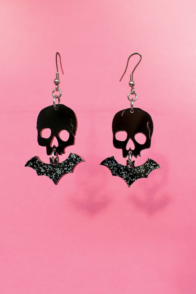 Pienet Glitter Halloween Mustat pienet Pääkallo korvakorut glitter titiMadam Jewelry Pienet Glitter Halloween Mustat pienet Pääkallo korvakorut glitter titiMadam Jewelry