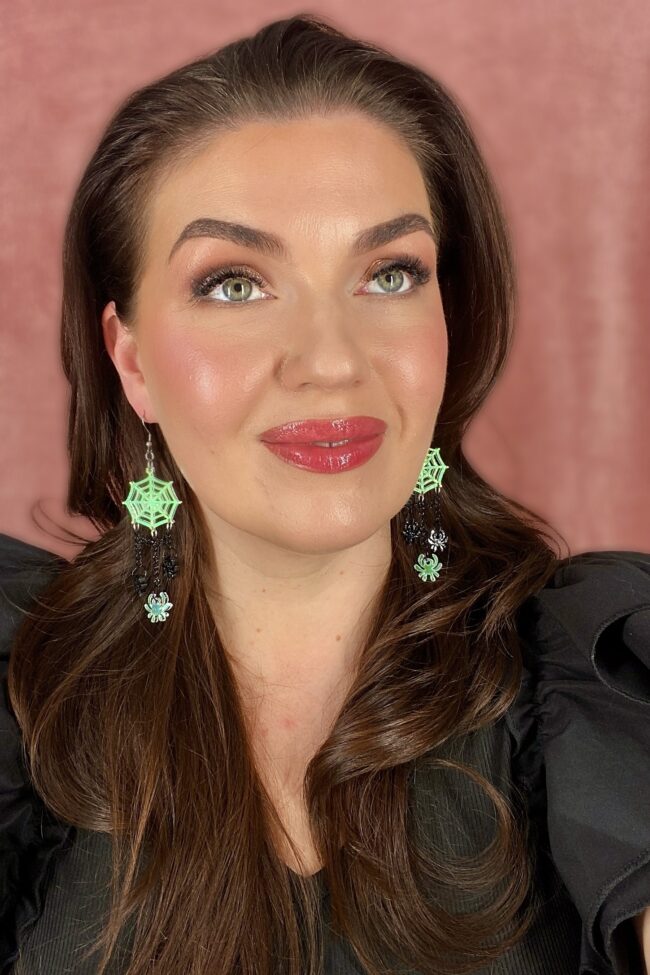 Halloween Hämähäkin verkko isot korvakorut titiMadam Halloween Hämähäkin verkko isot korvakorut titiMadam