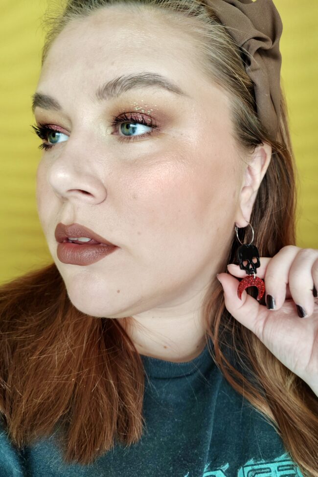 Pienet mustat pääkallo halloween korvakorut titiMadam Jewelry Pienet mustat pääkallo halloween korvakorut titiMadam Jewelry