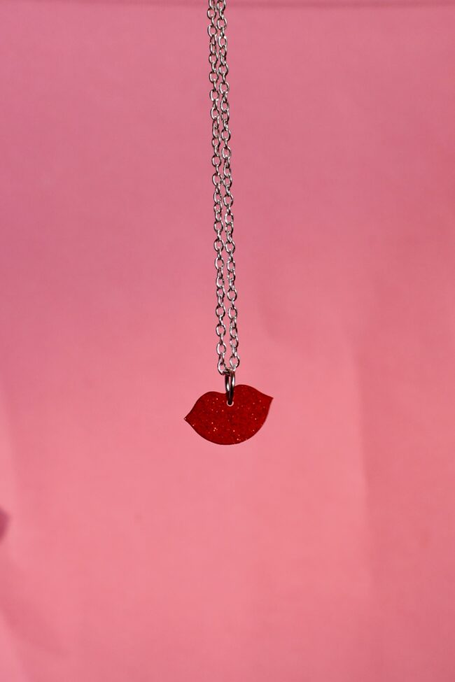 Pieni Punainen Glitter Huulet kaulakoru hopea titiMadam Jewelry Pieni Punainen Glitter Huulet kaulakoru hopea titiMadam Jewelry